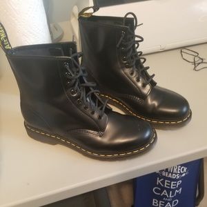 Dr. Martens Air Wear